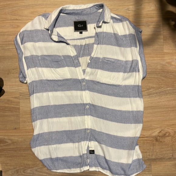 RAILS STRIPED SLEEVELESS BUTTON UP - Picture 1 of 2